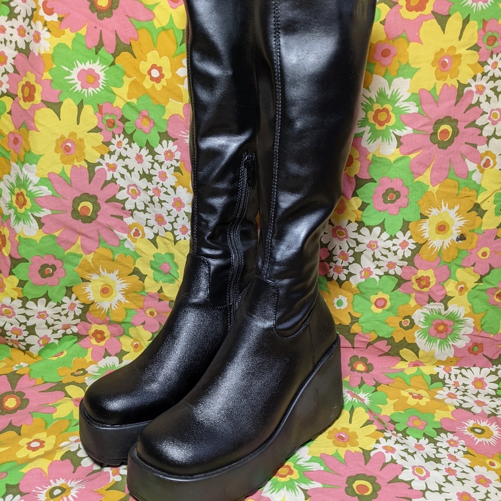 Steve Madden Duke30 90s Platform Boots